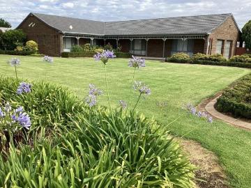 Rare Property Close To Town