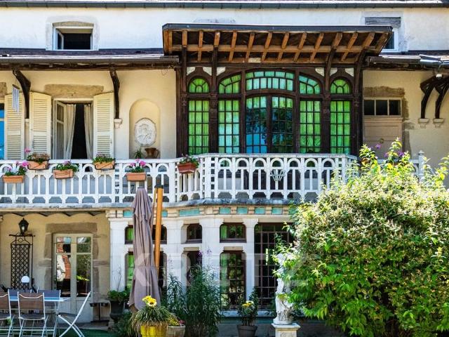 Rare Propriete De Caractere Intimite Absolue Avec Jardin. 490m² Savigny lès Beaune