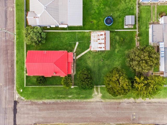 Rare R3 corner development opportunity