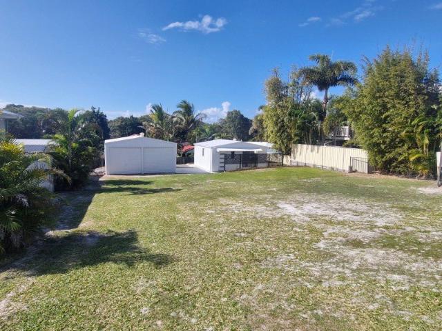 Rare Rainbow Beach Opportunity Live, Rent, Build, Dream