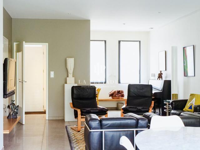 Maison contemporaine avec ascenseur et jardin paysager, Rive Droite Le Mans