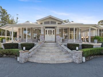 Rare Riverside Sanctuary on 1,662m²