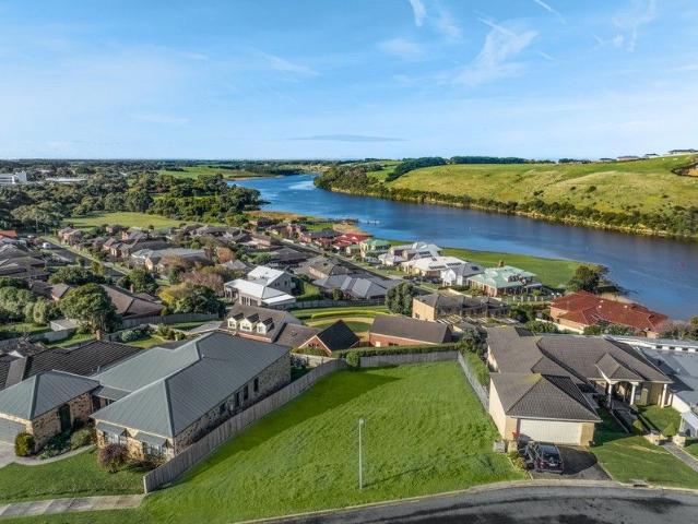 Rare Riverview Opportunity