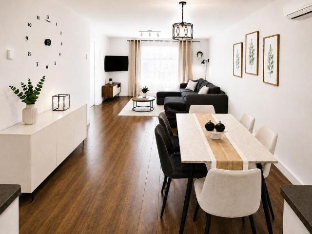 Rare sur le marché – Beau grand 4 1/2 à Fleurimont avec 2 stationnements
