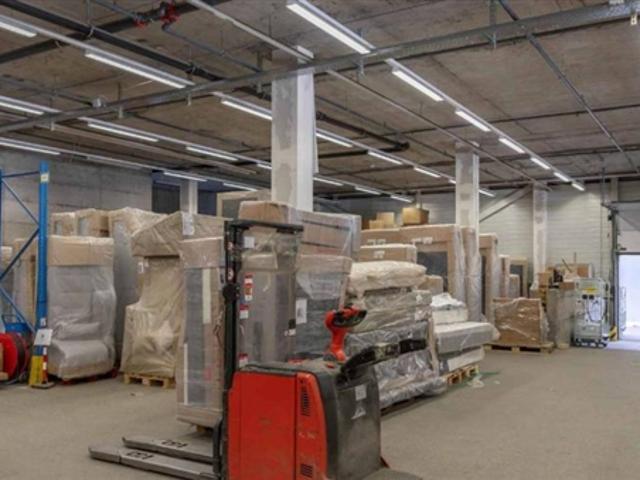 RARE ! Surface d'atelier de 389 m² au centre de Genève