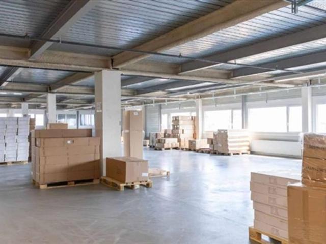 RARE ! Surface d'atelier de 500 m² au centre de Genève