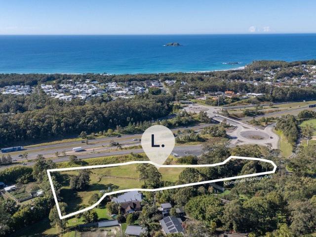 Rare Sapphire Beach Small Acreage With Future Possibility