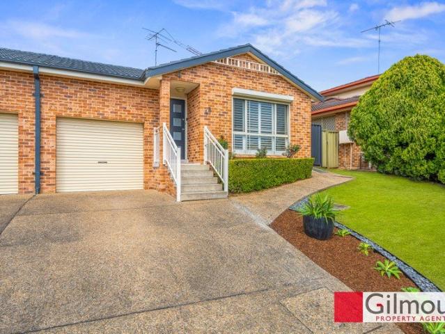 Rare Single Level Duplex in a Quiet Cul de Sac