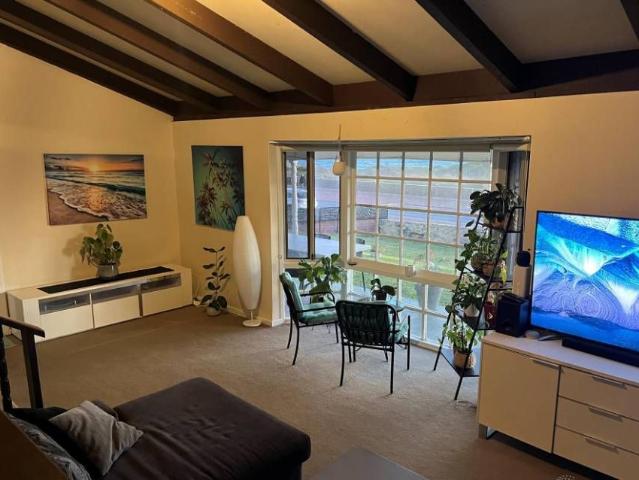 Rare Sorrento Beach Living with Original Character and Coastal Views