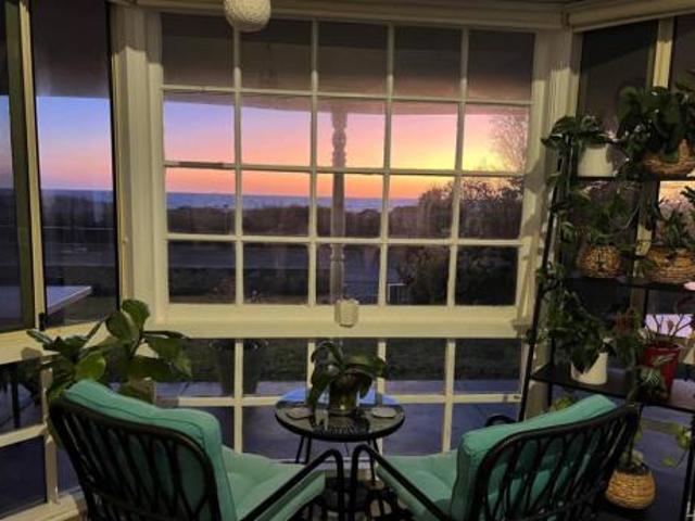Rare Sorrento Beach Living with Original Character and Coastal Views