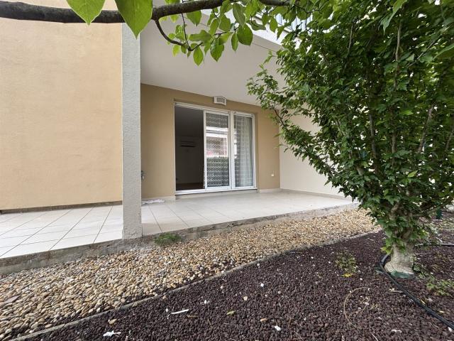 Rare T3 Rdc Résidence sécurisée Ganges 81m² Ganges