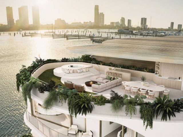 RARE TWO BEDROOM PENTHOUSE AT THE SPIT