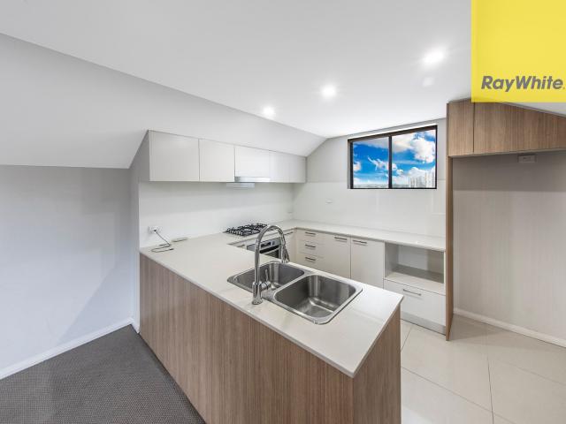 Rare Three Bedroom Penthouse Perfection with Panoramic City Views Top Floor