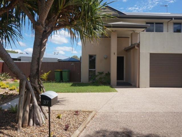 Rare Townhouse Opportunity