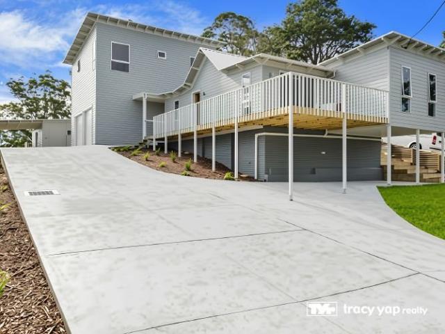 Rare Triple Income Investment Opportunity! | Returning $1,545/week | Combined Family Living | 1,100sqm Block approx