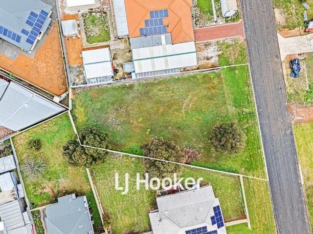 Rare Vacant Land Opportunity