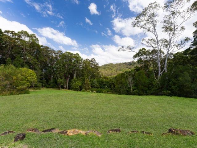 RARE VACANT LAND IN DOONAN'S GOLDEN TRIANGLE