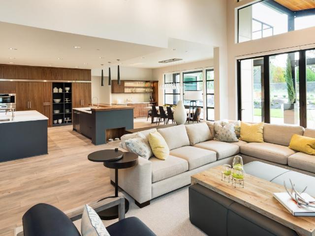 RARE VILLA de LUXE avec TERRASSE + JARDIN + GARAGES Proche commodités