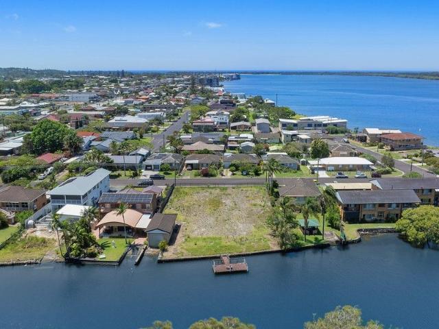 Rare Waterfront Block On Ballina Island With Jetty
