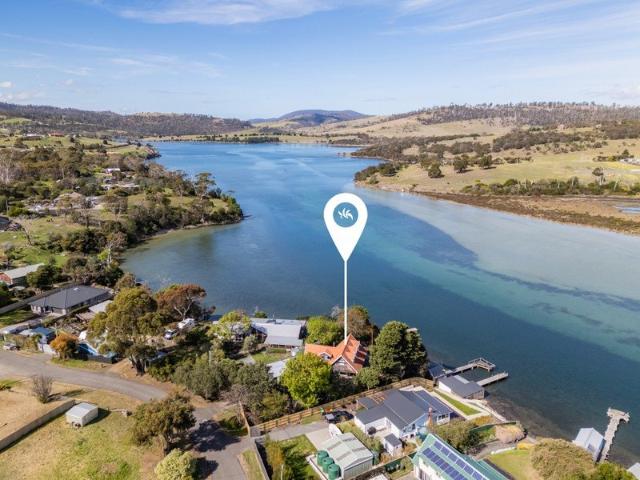 Rare Waterfront Opportunity with a Private Jetty