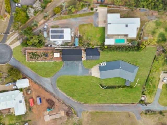 Rare Yeppoon Acreage 4 Beds, Granny Flat, 16m x 9m Shed & Huge Enclosure