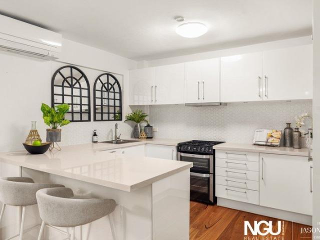 Rare 140sqm 2 beds Apartment Offering Space, Privacy & Unbeatable Toowong Convenience