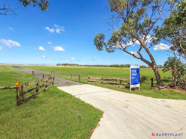 Rare 10 Acre Opportunity with Approved Building Permit