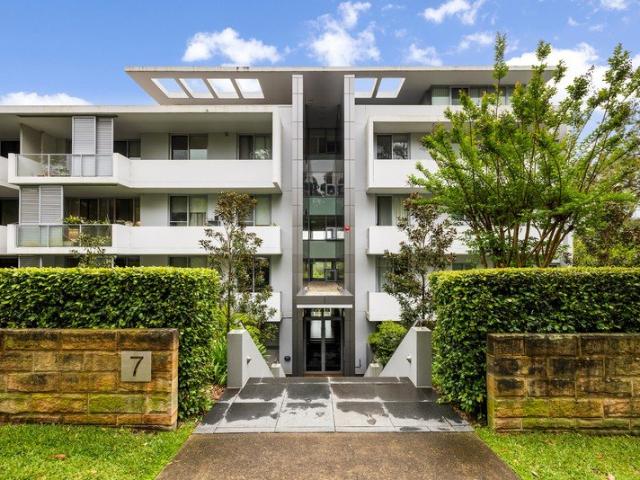 Rare 126sqm Garden Apartment Offering Lifestyle, Space & Convenience