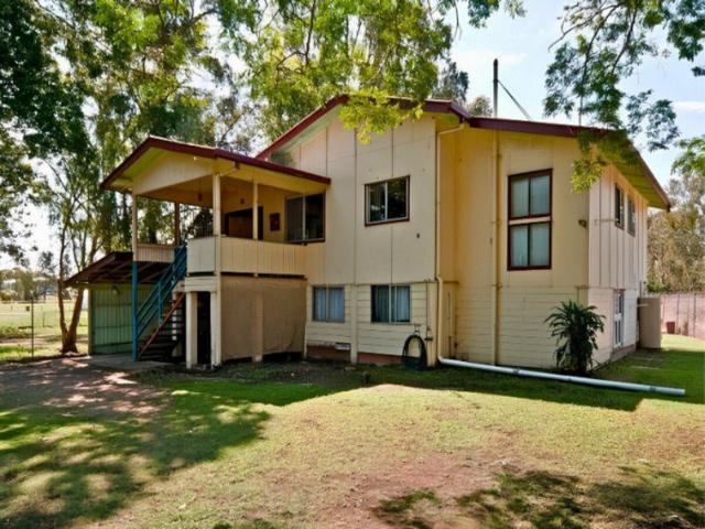 Rare 1320m² Block Room to Renovate, Rebuild or Retreat