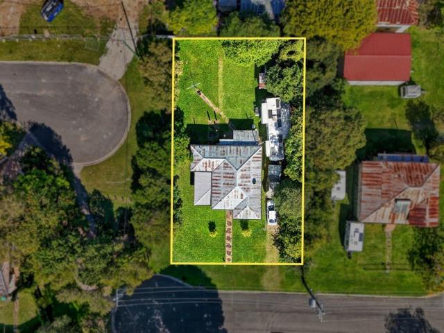 Rare 1,000 m2 + Development Opportunity Dual Street Frontage STCA