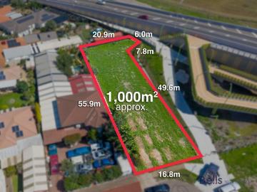 Rare 1,000sqm Opportunity Moments from Everything!