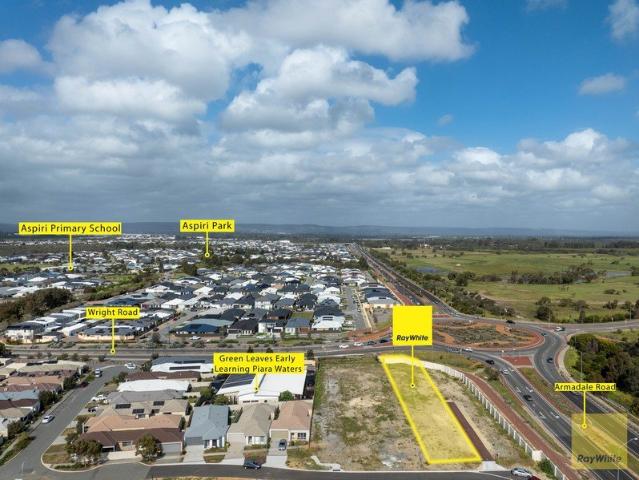 RARE 1,232SQM R40 DEVELOPMENT OPPORTUNITY IN PIARA WATERS
