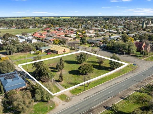Rare 1 Acre Berrigan Block
