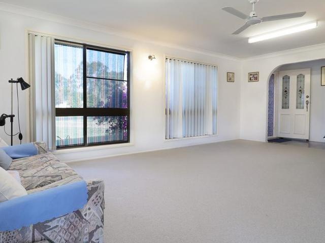 RARE 1 ACRE OASIS IN THE HEART OF WONDUNNA WITH SPACIOUS FAMILY HOME