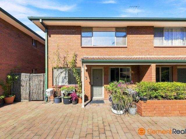 Rare 206sqm Corner Townhouse | 4 Beds | Full Brick | Designer Renovation Spacious Family Living | Quality Finishes | Resort Style Amenities