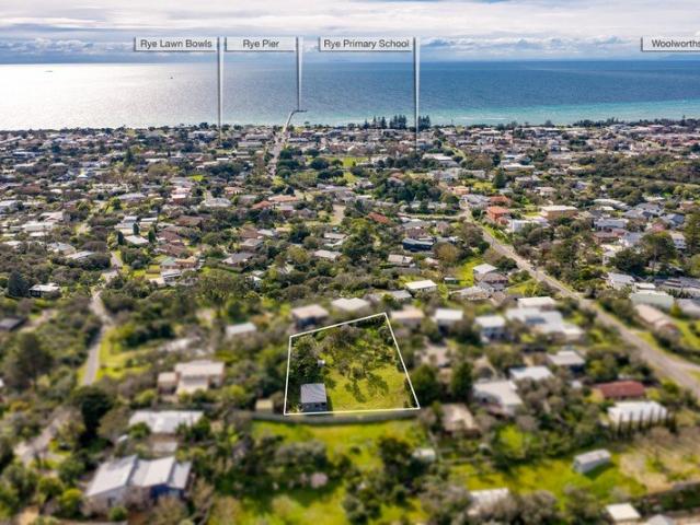 Rare 2,599sqm Dual Occupancy Opportunity in Prime Rye Location