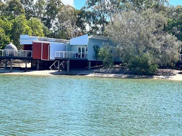RARE 2 BEDROOM WATERFRONT FREEHOLD LODGE ON THE MARINA AT COURAN COVE BE QUICK FOR THIS ONE