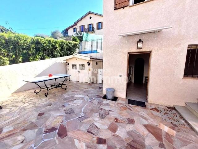 RARE 2 PIECES REZ DE VILLA MEUBLÉ