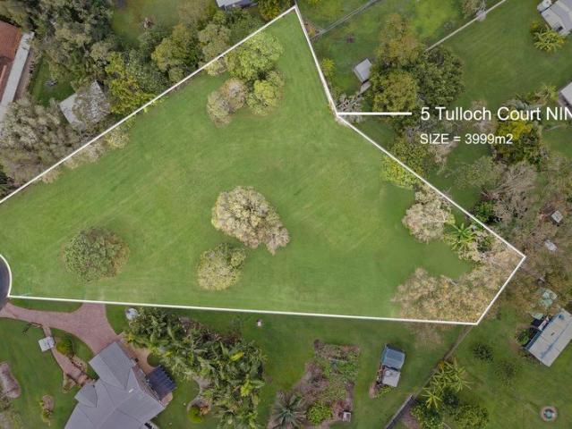 Rare 3,999m² Lifestyle Block Gateway to Bribie Island