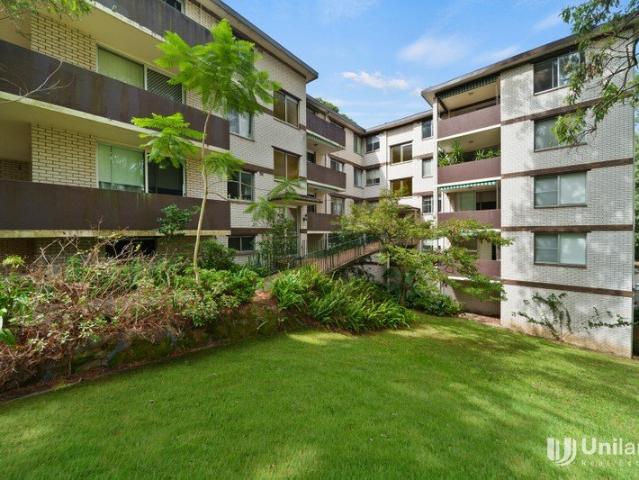 Rare 3 Bedroom Full Brick Apartment with Dual Balconies & Lock Up Garage