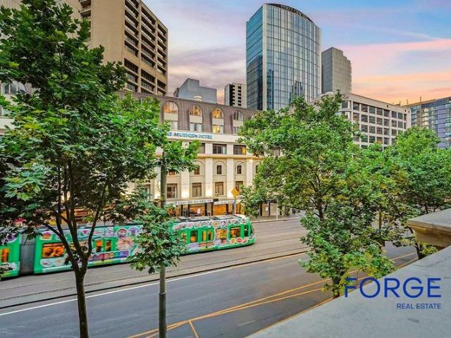Rare 3 Bedroom Residence at The Grand