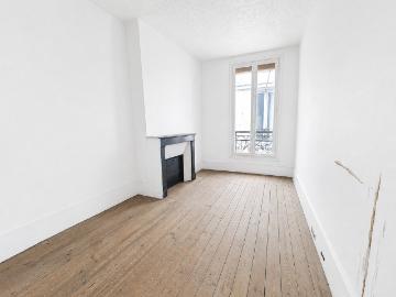 RARE 3P Rue Lecourbe SUR JARDIN 44 m2 A Renover