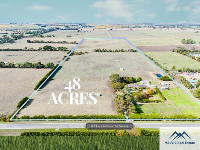 Rare 48 Acreage Prime Lifestyle Family Home & Development Potential near Melbourne's 2nd Airport