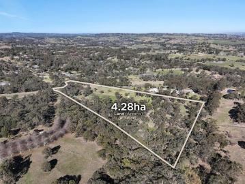 RARE 4.28 HECTARES OF LAND IN EXCLUSIVE BELGRAVE SOUTH LOCATION