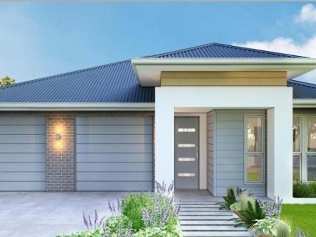 Rare 4 + 2 Bed Dual $1,070,000 lux pkg