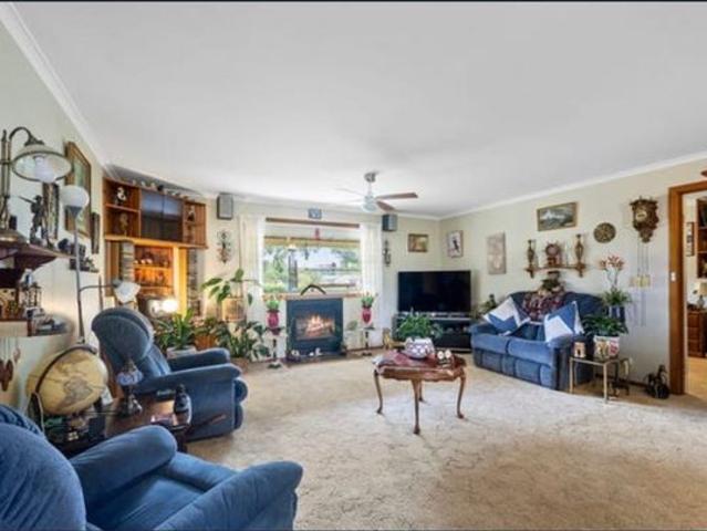 Rare 5 Acre Lifestyle Property with Two Homes, Horse Facilities, Extensive Sheds & Unique Features