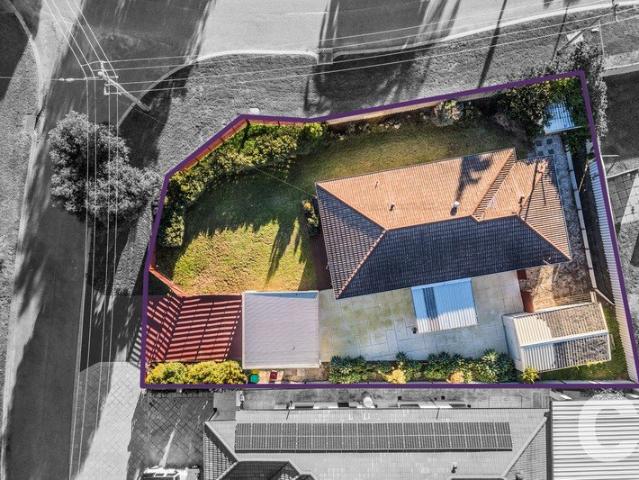 Rare 5 Bedroom Parkside Home with Workshop!