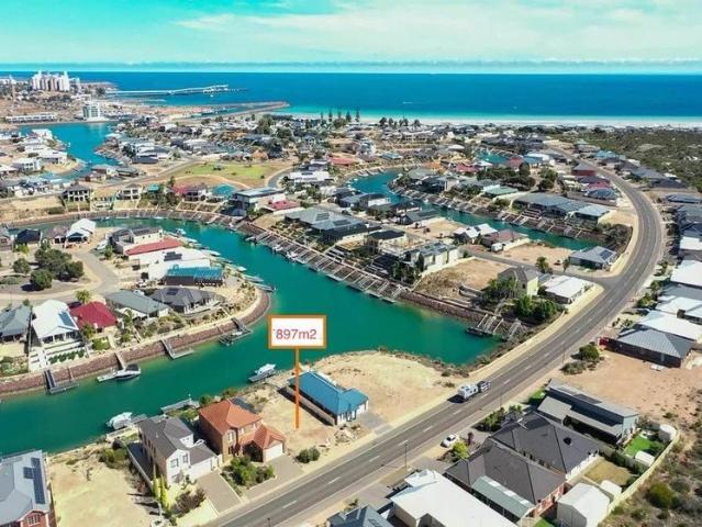 Rare 897m² Marina Block Ready for Your Dream Home