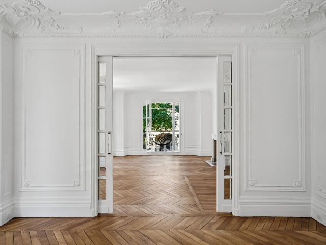 RARE*CONTRE ALLÉE CHAMP DE MARS*EXCEPTIONNEL 5 PIÈCES VIDE* ENTIÈREMENT RENOVÉ*VUE TOUR EIFFEIL