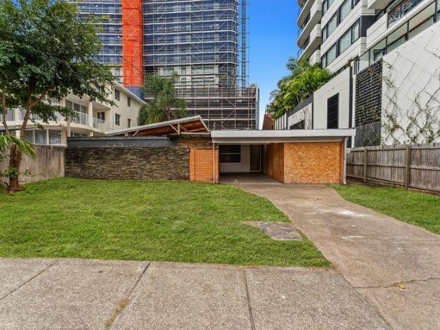 Rare 506 m² HighÃÆ'¢€'Density Block | Endless Upside STCA
